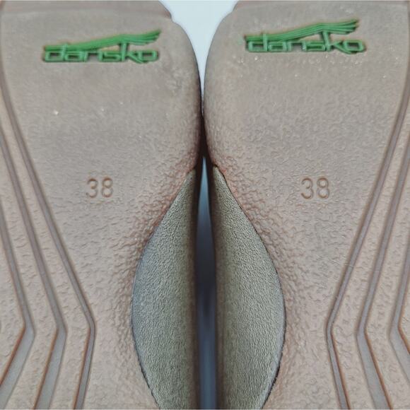 DANSKO Kim Distressed Brown Leather Slip On Clogs Slip Resistant Soles Size 38 - Picture 11 of 12